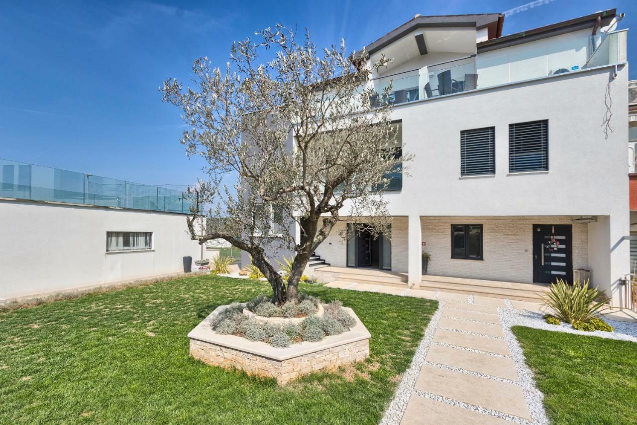 Apartments La Mer Пула Екстер'єр фото