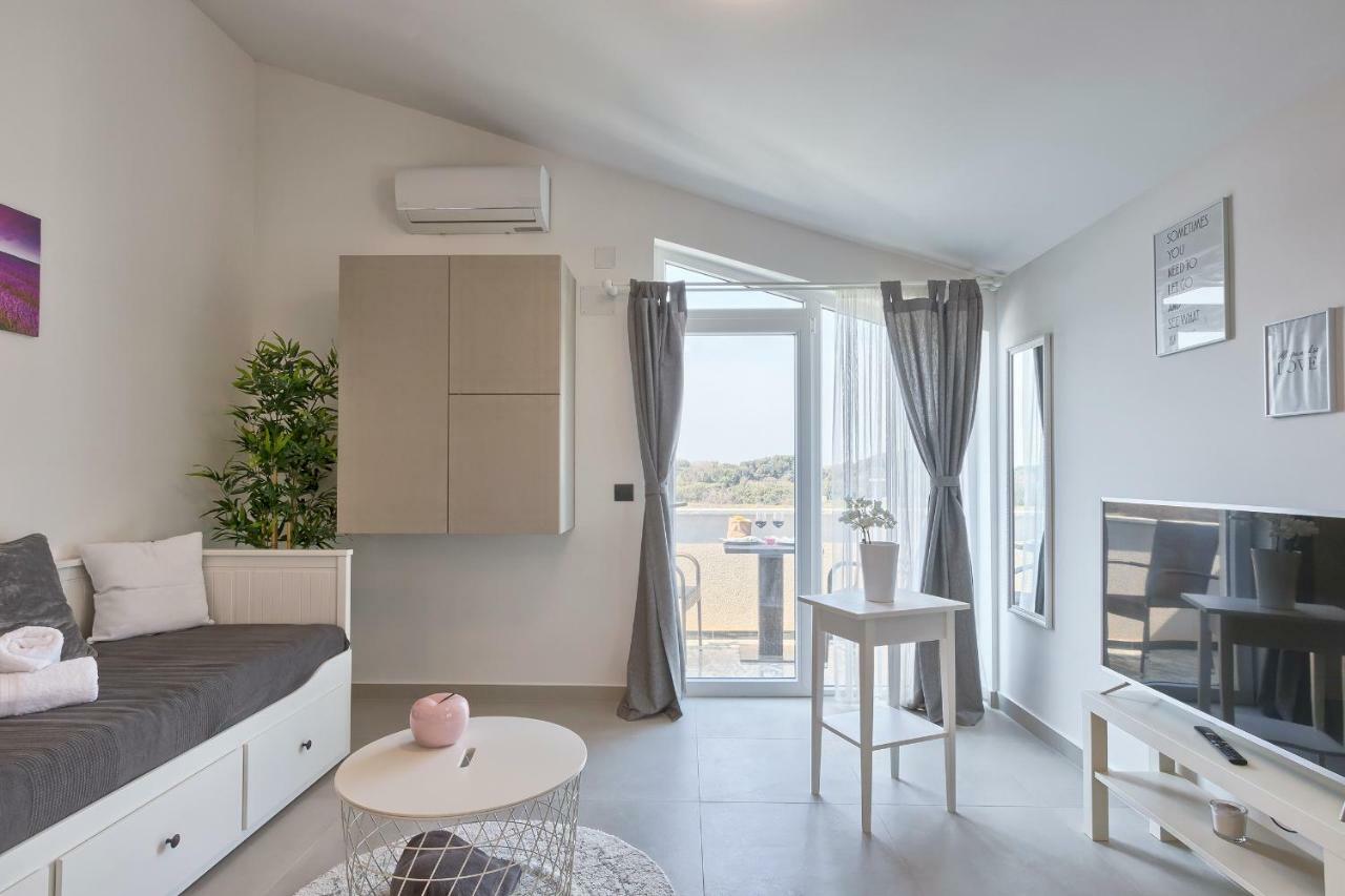 Apartments La Mer Пула Екстер'єр фото