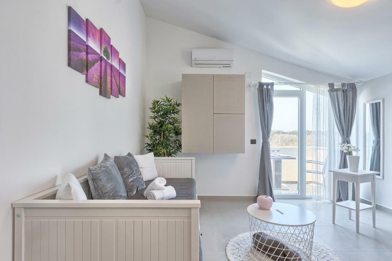 Apartments La Mer Пула Екстер'єр фото